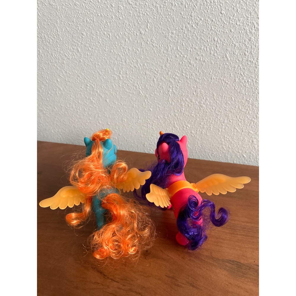 Vintage Winged Unicorn Pony Figures Teal and Pink Set of 2 - Picture 4 of 6
